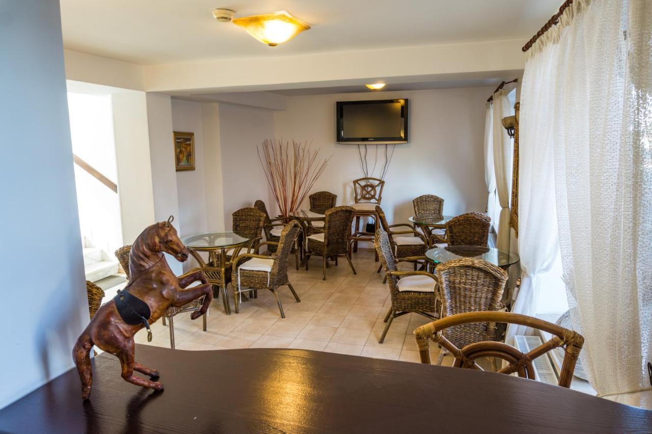 Aneli Hotel Bansko Esterno foto